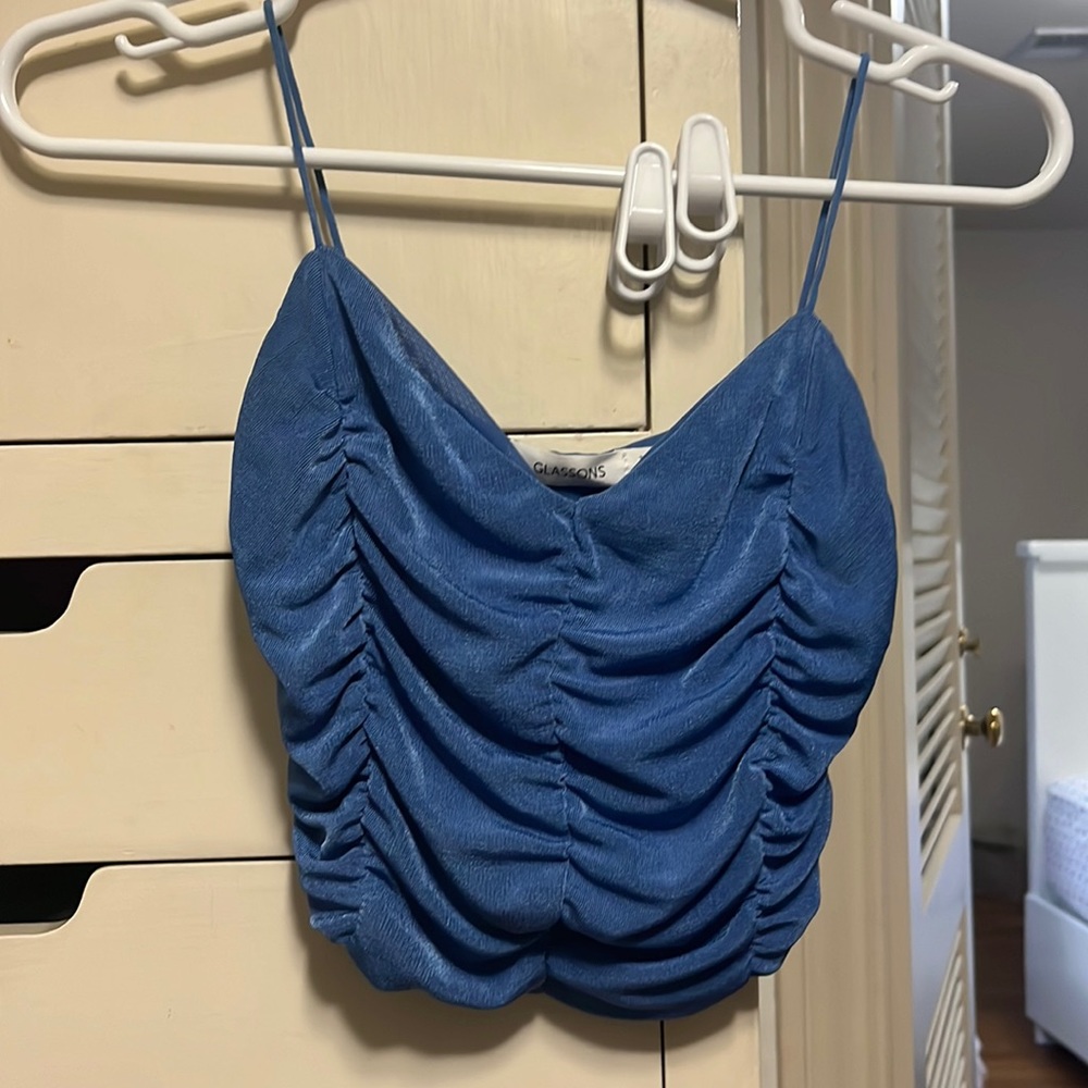 blue going out top